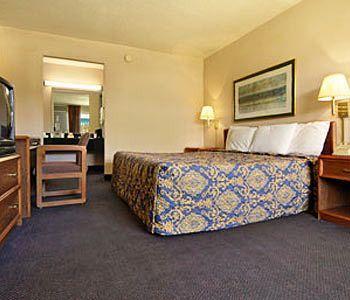 Columbus Inn Fort Benning Zewnętrze zdjęcie