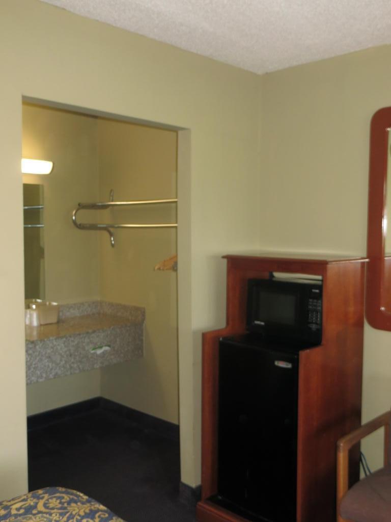 Columbus Inn Fort Benning Zewnętrze zdjęcie