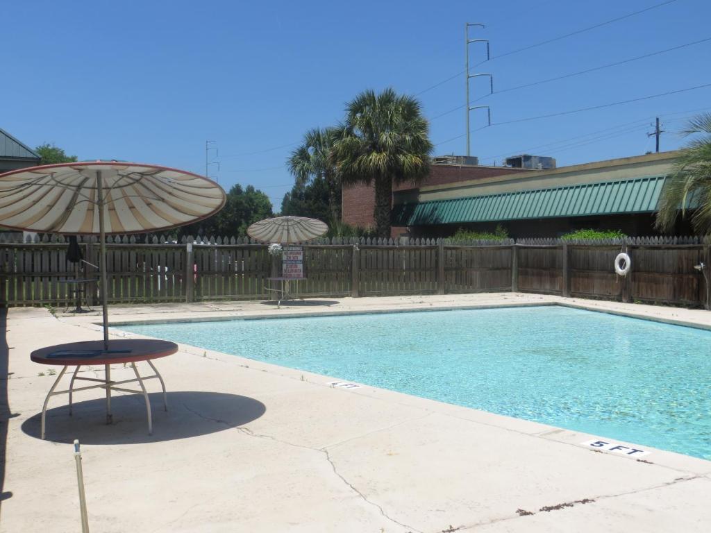 Columbus Inn Fort Benning Zewnętrze zdjęcie